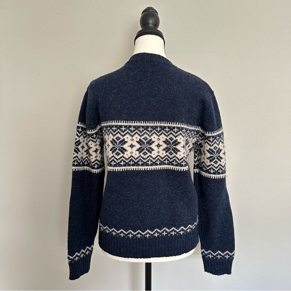 VINTAGE Aeropostale 100% Wool Sweater - Picture 7 of 8